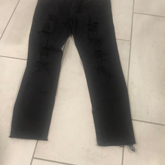 Black distressed jeans by Kique B. - Picture 4 of 8